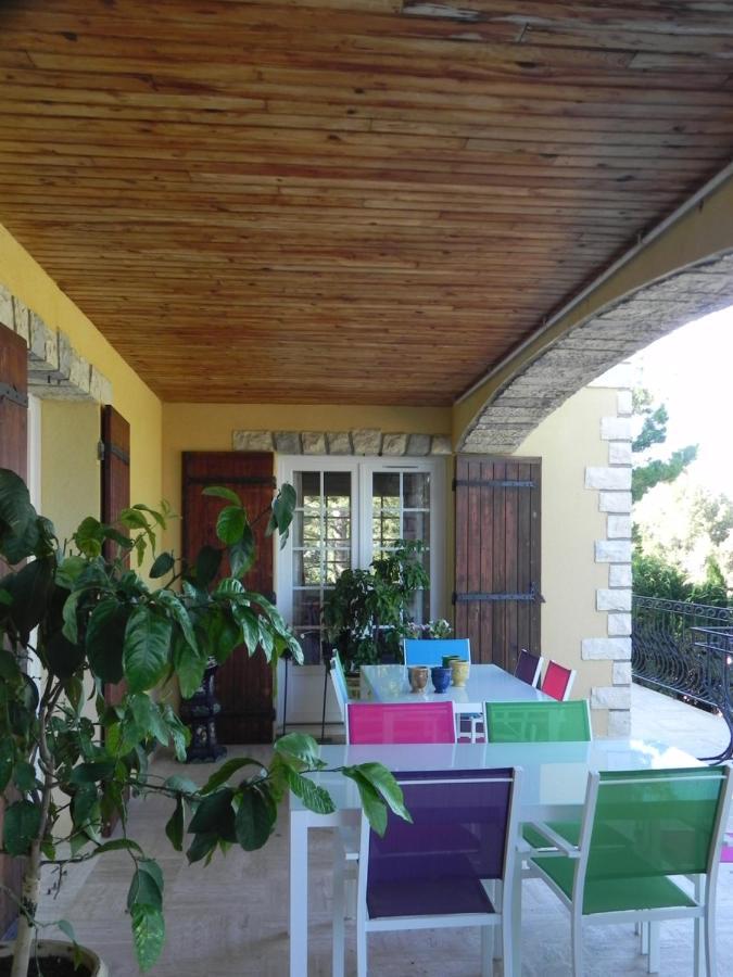 Chambre D'Hote "Avignon" Aramon Exterior photo